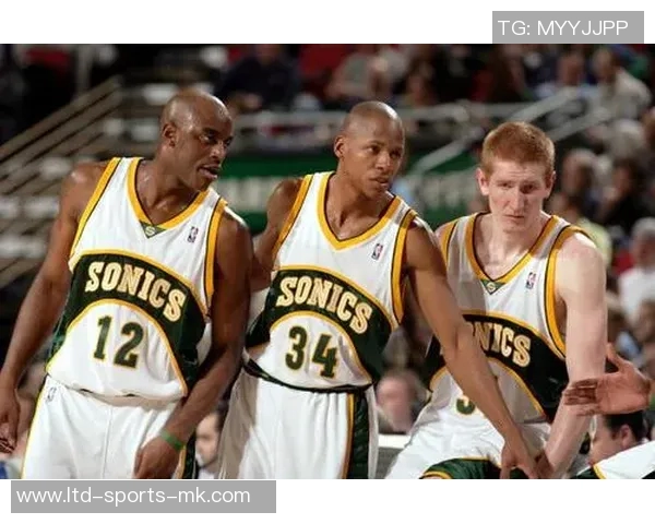 西雅图超音速与圣队的激烈对决回顾与精彩瞬间分析